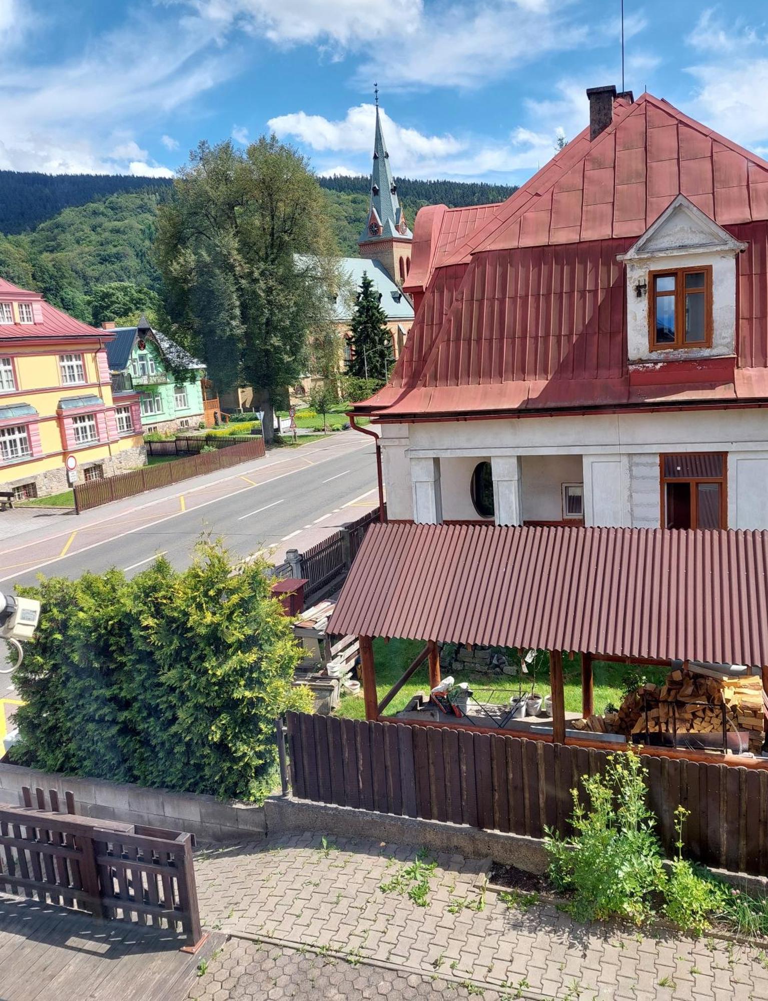 Penzion Harmonie Trutnov Kültér fotó